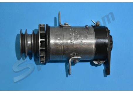 Dinamo revisionata Bosch 0.101.206.072 Lancia Fulvia 1^ serie fino al '70 (E' richiesto anticipatamente il reso del vecchio)
