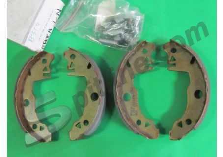 Ganasce freno posteriori Bosch 0204113537 imp. Bendix Citroen LN ('77-'79), LNA 0.7/1.0/1.1