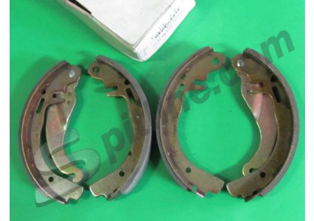 Ganasce freno posteriori Bosch 0204113555 Opel Corsa A; Kadett D, SW; Astra D 1.0/1.2/1.3