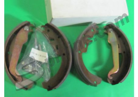 Ganasce freno posteriori Bosch 0204113599 Opel 1900A, Ascona A/B, Commodore, Kadett C/D, Manta, Rekord D/E