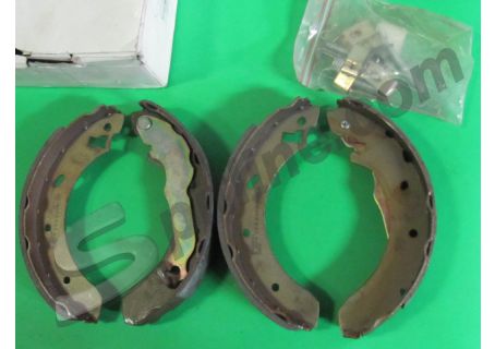 Ganasce freno Bosch 0204113610 Ford Escort MK V, MK VI, Courier, Escort '91, Escort '95