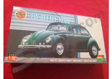 Kit di montaggio automodello 1:32 marca Airfix - VW Beetle 1200