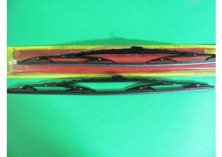 Coppia spazzole tergicristallo Bosch mm 515 (20") Mercedes (Type 123) 200, 200D, 220, 220D, 230, 240D-300TD, 250, 280, C,CE, E, 300D - Ford FT 75-190 ('71-) - Volkswagen LT 28, 31, 35, 40, 45, ('75-)