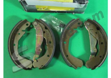 Ganasce freno posteriori Bosch 0 986 487 199 imp. Lucas-Girling Bedford Astra Van - Opel Ascona C, Cavalier II 1.3/1.6/1.8/2.0, Kadett D, SW, Astra D 1.3/1.6, Kadett E, Astra E, Belmont, Kadett E Cabrio, Vectra A ('86-'87), Cavalier III 