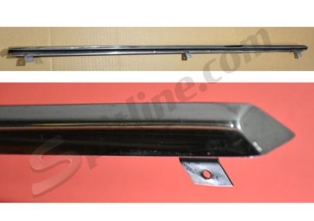 Modanatura interna usata per raschiavetro porta sinistra Alfa Romeo GT Bertone (105)