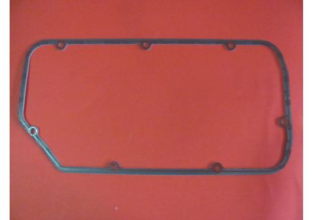 Guarnizione  destra coperchio testa cilindri Alfa Romeo 75 2.5 i.e.V6,, 75 3.0 i.e. V6, Alfetta 2.5 GTV V6,, Coupè SZ 3000 V6 I.E., RZ 3000 V6 I.E., 155 2.5 V6 Super, Alfa 6 2.5 V6, 164 3.0 i.e.V6 12V, Lancia Thema 3.0 V6 LS-LX