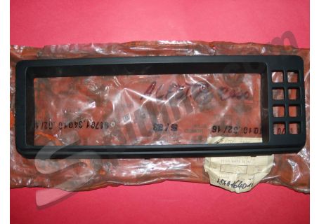 Cornice strumentazione Alfa Romeo Alfetta 2000