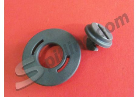 Bottone fermo tappeti Alfa Romeo 166 (disponibile N.1)