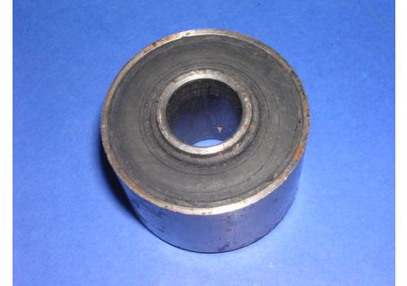 Boccola 16x44x28x32 attacco estremità anteriore balestra post. Lancia Fulvia (→ '71 circa)