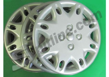 Serie 4 coppe universali in nylon con anello per cerchi ruota diam. 14"