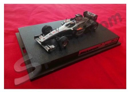 Automodello 1:43 marca Hot Wheels Racing - Mc Laren F1 Mika Hakkinen