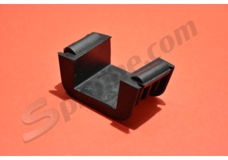 Guarnizione in gomma supporto inferiore radiatore Alfa Romeo Giulia, GT Junior, GT V. 1750/2000 Bertone, Duetto Spider, Berlina 1750/2000 - Fiat 1500 (116), Fiat 124 Berlina, Coupé, Spider - Autobianchi A112