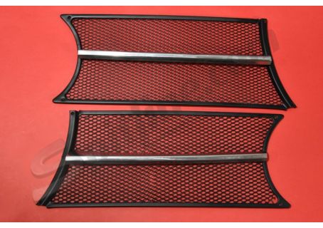 Griglia usata mascherina anteriore Alfa Romeo GT Bertone 1300/1600 ('71-'73)