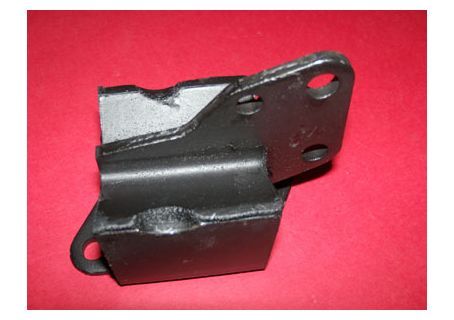 Tassello sostegno cambio lato sinistro Alfa Romeo 75 (T.T. tranne 6V), Alfa 90 (1.8/2.0), Giulietta (08/'84 ), GTV 2.0