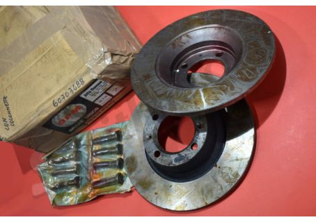Dischi freno anteriori con colonnette Alfa Romeo Alfetta Berlina/GT/GTV 1.6, 1.8, 2.0 (10/'72-10/'84)