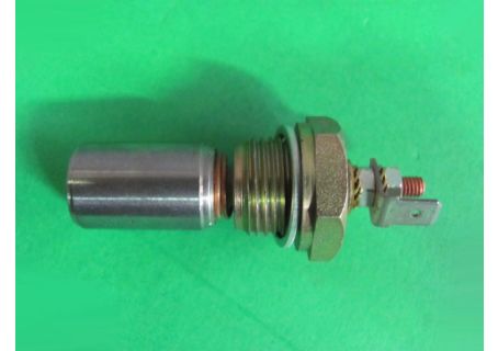 Interruttore spia olio Citroen LNA, Visa ('79-'87) - Fiat Ducato 1.8/2.0, Talento ('81-'94) - Peugeot 104, 204, 304 (-'85), 204 Diesel (-'74), 205, 305, 305 Diesel ('77-'90), 504 ('68-'84), 505 2.0/2.2i ('79-'91), 604 V6 (-'86) - Renault 14, 25 V6 Turbo -