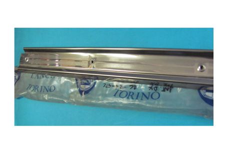 Modanatura battitacco porta anteriore destra Lancia Fulvia Berlina 2C, GT, GTE