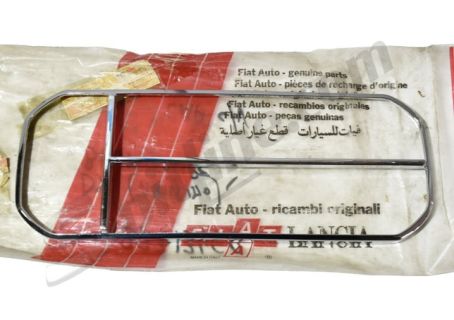 Cornice cromata 82313462 per fanale posteriore (Altissimo) Lancia Beta Coupè