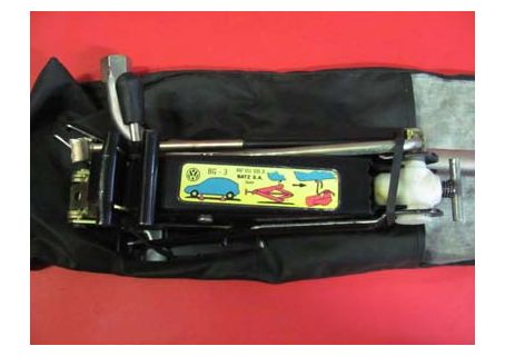 Crick sollevamento vettura  usato 867011031D Volkswagen Passat ('94), Polo