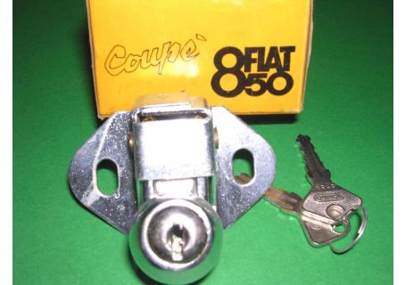 Serratura con chiavi chiusura cofano posteriore Fiat 850 Coupè