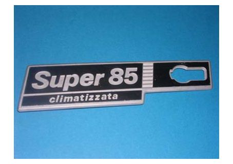 Scritta laterale sinistra Super 85 climatizzata per Fiat Ritmo