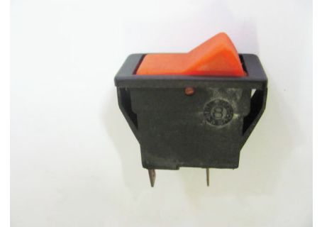 Interruttore universale pulsante arancione 3 contatti lamellari (verificare compatibilità tramite foto)