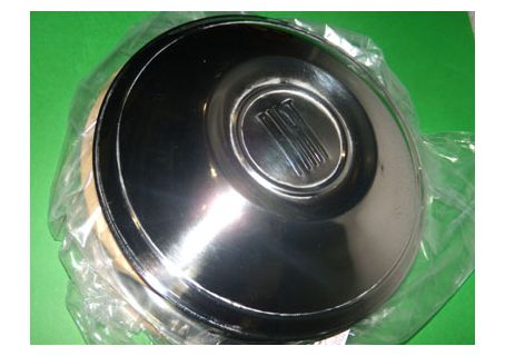 Serie N° 4 coppe ruota in acciaio inox Fiat 600 2^serie, 600D, 600 Multipla (per cerchi con molle per il fissaggio) 