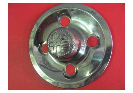 Coppa ruota usata con stemma stampato Alfa Romeo Alfetta Berlina, Alfetta GT, etc.