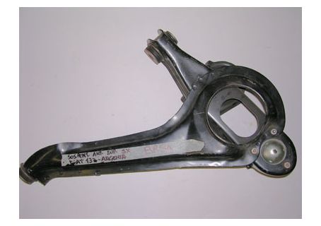 Braccio sospensione sx Fiat 132-Argenta
