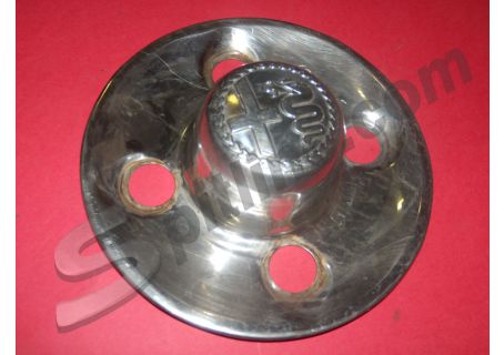 Borchia coprimozzo usata per cerchio ruota con stemma stampato Alfa Romeo Alfasud, Alfetta, Alfetta GT, Giulietta ecc.