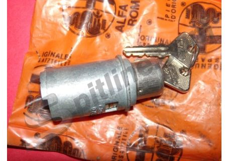 Blocchetto serratura cofano posteriore Alfa Romeo 2000 Berlina