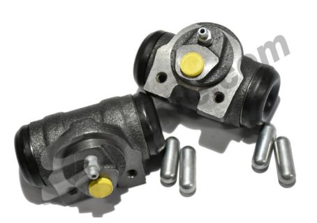 Coppia cilindretti freno anteriori o posteriori (diam. 28,57)  Fiat 615, 616 - posteriori Fiat 625