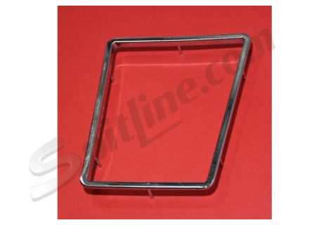 Cornice usata per cuffia leva cambio Alfa Romeo GT V. 2000 Bertone, 2000 Berlina