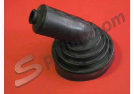 Cuffia inferiore leva cambio Alfa Romeo Giulia 1300, Giulia Super 1600, GT Junior 1300/1600, GT V. 1750/2000, Duetto Spider 1300/1600, Duetto Spider V. 1750, Giulietta Sprint, Spider 2^ serie, Giulia 1600 Spider, Sprint, SS, 2000, 2600