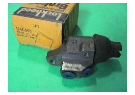 Cilindretto freno anteriore sinistro Lockheed 4241-550 Austin/Rover Mini 0.8 MKI-Saab 95/96 ('62-'66)