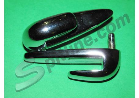 Coppia ganci cromati sul baule per copri capote Fiat 124 Spider