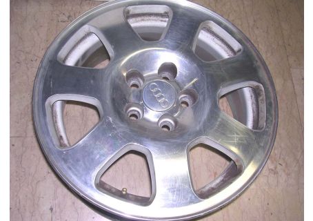 Cerchio ruota in lega usato 6x15" Audi A3, A4