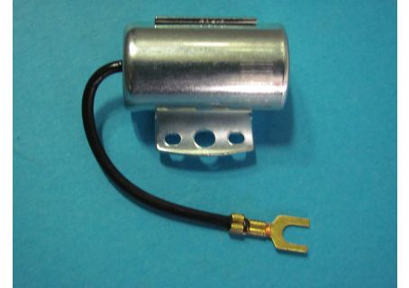Condensatore per spinterogeno imp. Marelli Alfa Romeo Giulia TI, Giulia Super 1300/1600, GT V. 2000 Bertone, GT Junior 1300/1600, Duetto 1300/1600/2000, Berlina 2000, Alfetta 1600/1800/2000 - Fiat 1300/1500 - Lancia Fulvia 1200/1300