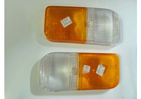 Coppia plastiche fanali anteriori Renault R4 4^ serie (dall'82)
