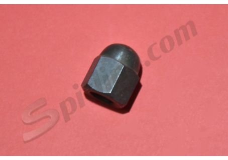 Dado fissaggio testa cilindri usato Alfa Romeo Giulia 1300/1600, GT  Bertone 1300/1600, Duetto Spider 1300/1600