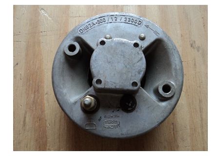 Supporto dinamo Magneti Marelli DN 62 A-300  12V-2300 D con spazzole Lancia Flavia etc. (verificare compatibilità prima dell'acquisto)