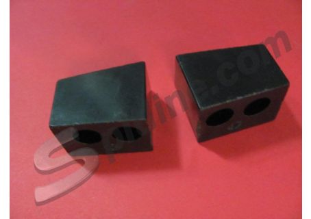 Coppia distanziali esterni per rostri paraurti anteriore o posteriore Alfa Romeo GT 1300/1600, GT V. 1750/2000 Bertone