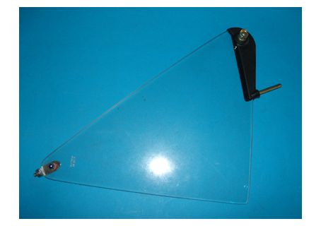 Vetro deflettore sinistro Fiat 127 C-CL (con perno superiore passante)