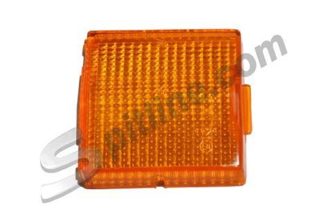 Plastica per freccia fanale posteriore destro Fiat 124 Spider 2^ serie ('69-'79)