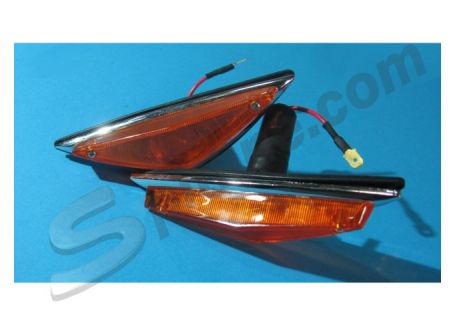 Coppia fanali frecce laterali Lancia Fulvia Sport Zagato - Lancia Flavia Berlina 1500/1800, Sport Zagato