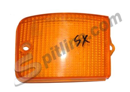 Plastica freccia fanale posteriore sinistro Fiat 127 1^ serie (→'77)