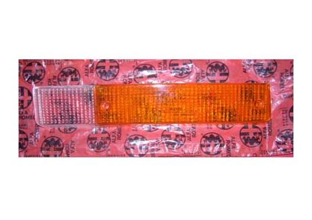 Plastica Altissimo fanale posteriore destro freccia-retromarcia Alfa Romeo 2000 Berlina, Junior Zagato - De Tomaso Pantera - Maserati - Lamborghini
