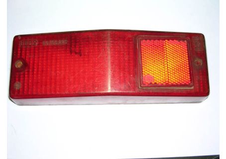 Plastica  rossa fanale posteriore destro Fiat 124 Berlina 2^ serie (71-74)