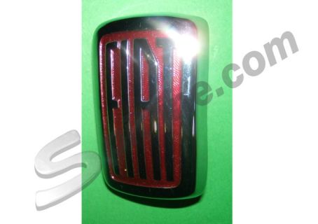 Fregio anteriore FIAT 600 Multipla (con due perni di fissaggio)