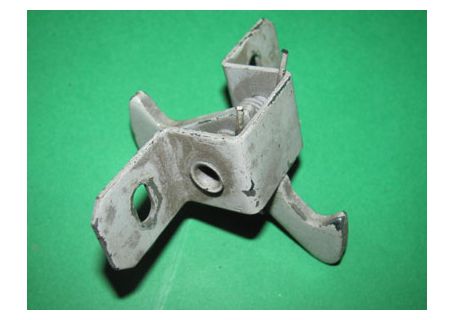 Gancio chiusura cofano posteriore Fiat 850